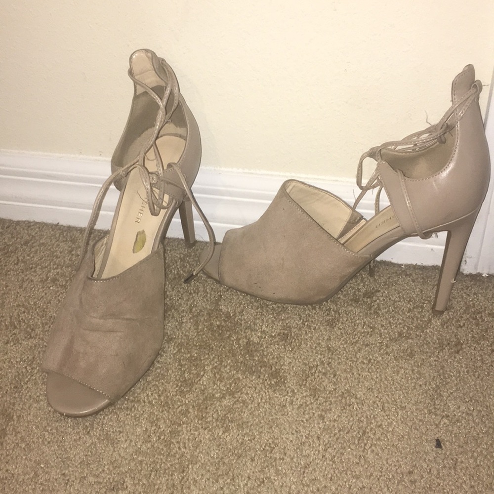 Marc Fisher Suede Heels
